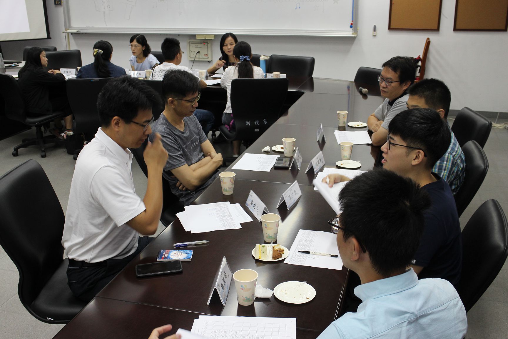 碩士班新生與老師們晤談-19