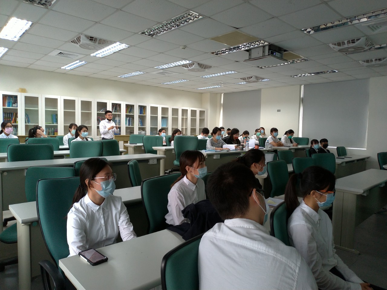2020.12.24專題成果發表會_201229_7