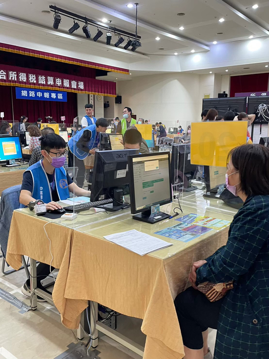 111學年度國稅實習照片10