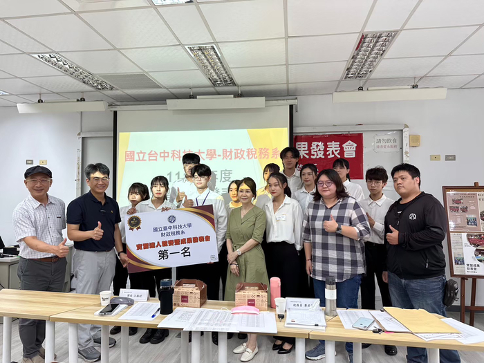 111學年度實習成果發表會13