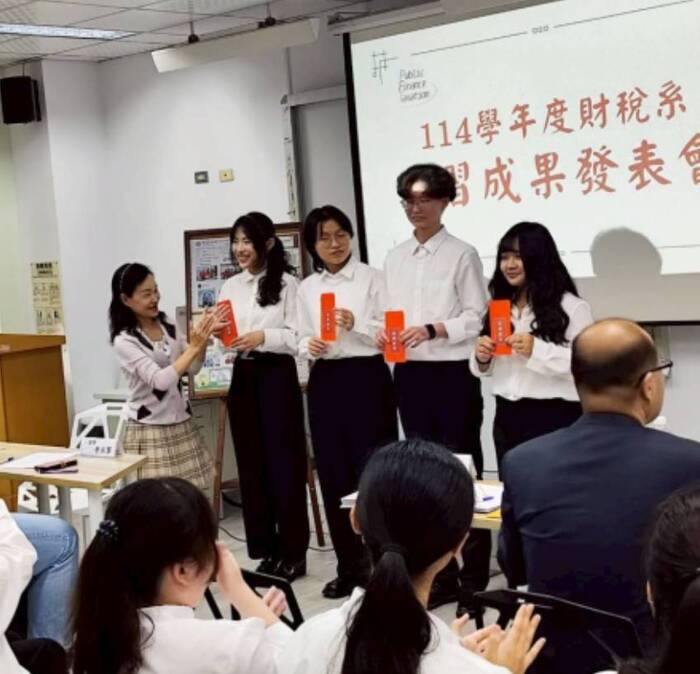 114學年度實習成果發表會6
